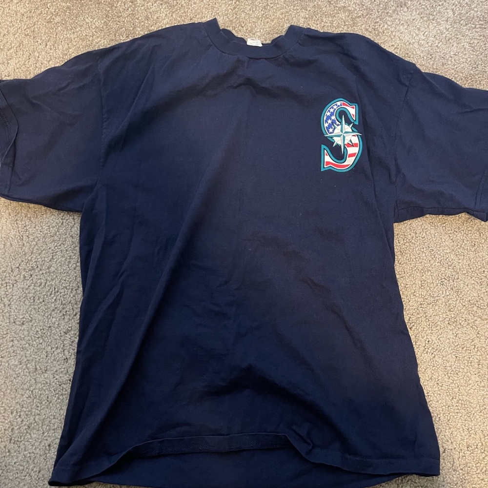 Mariners shirt